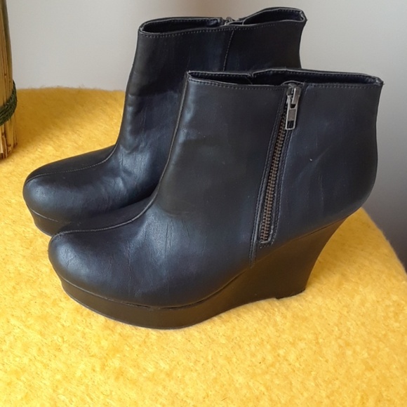 Booties - Picture 2 of 6